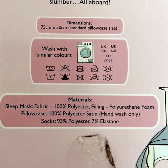 The Vintage Cosmetics sleeping gift set. NWT in box - Picture 4 of 4